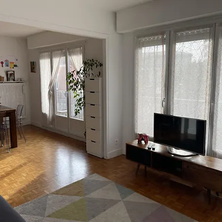 Familiale Paris - Mairie Des Lilas Apartment